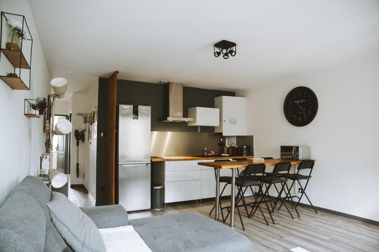 Apartamento GEST-LOC LOCATION MEUBLÉE T3 Le DrômArdèchois - TOURNON SUR RHÔNE - ARDÈCHE Exterior foto