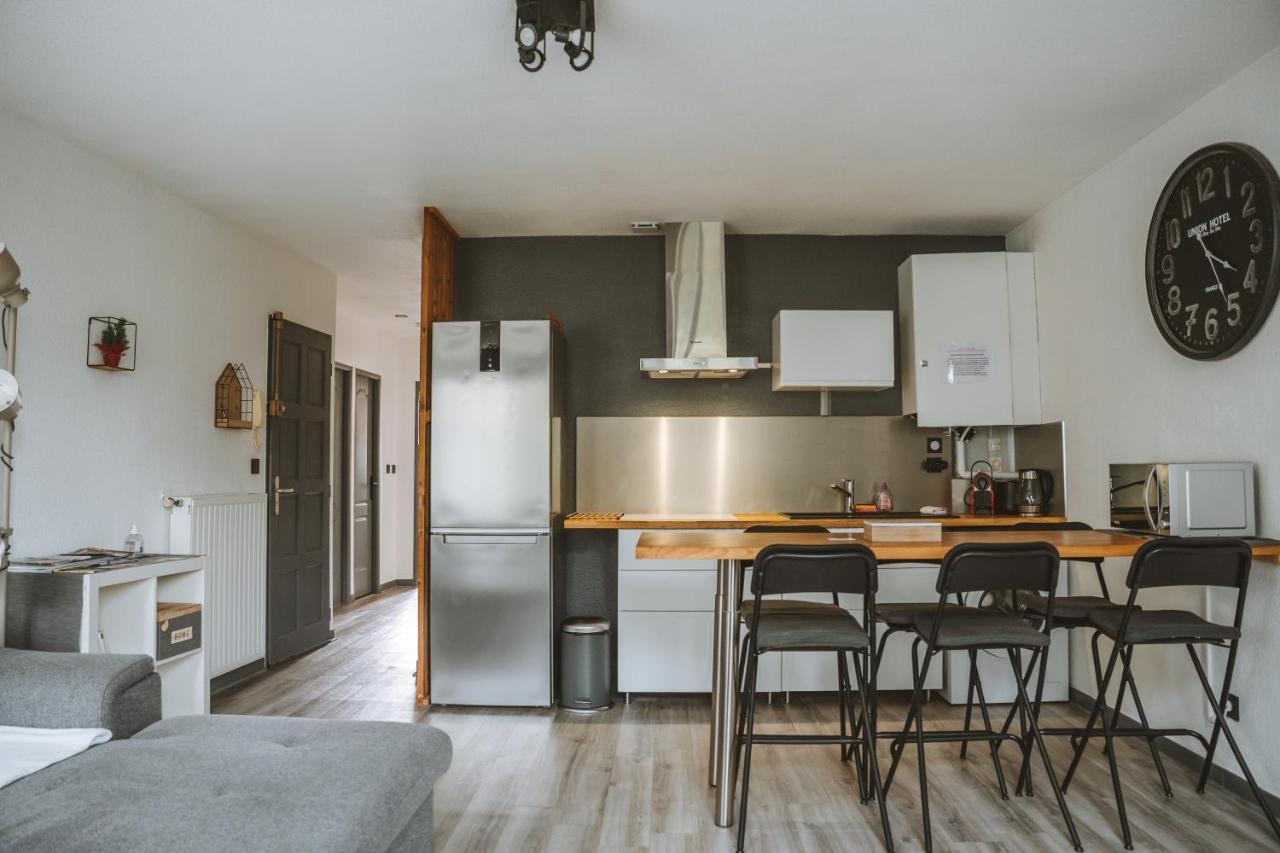 Apartamento GEST-LOC LOCATION MEUBLÉE T3 Le DrômArdèchois - TOURNON SUR RHÔNE - ARDÈCHE Exterior foto